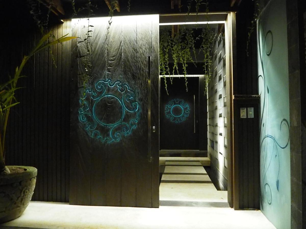 Pronoia Beach Resort 짐바란 외부 사진